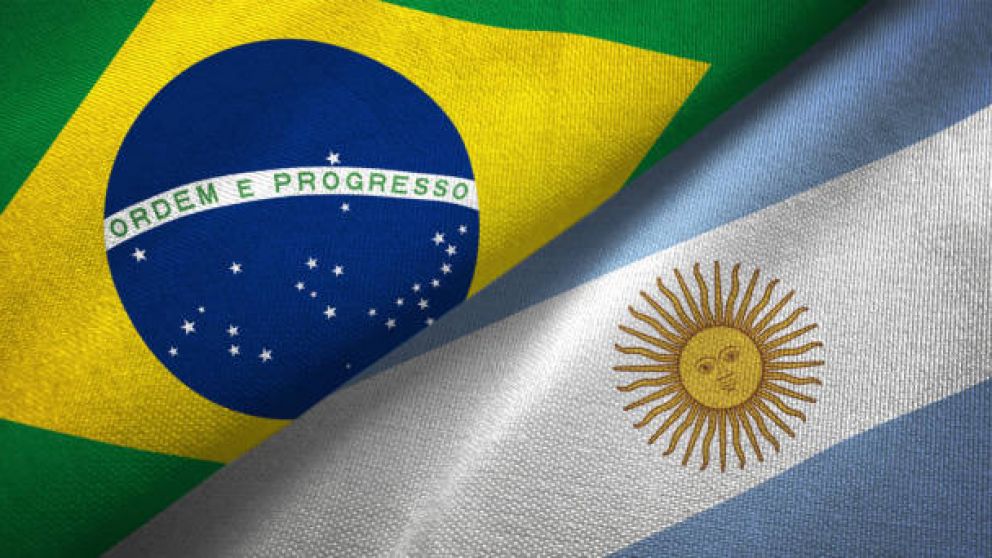 Después de 7 meses, Argentina registró superávit comercial con Brasil