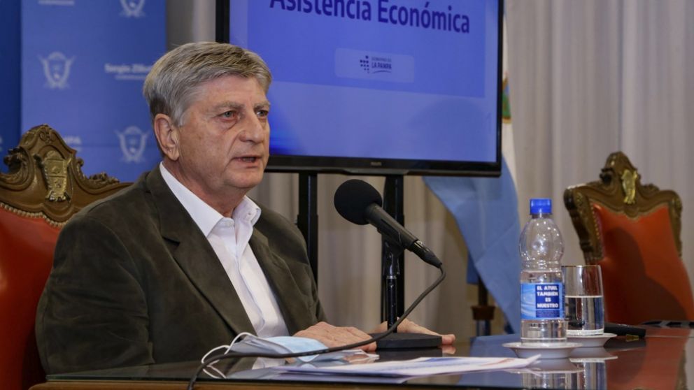 El gobernador local, Sergio Ziliotto, decretó que las nuevas medidas tendrán vigencia durante dos semanas