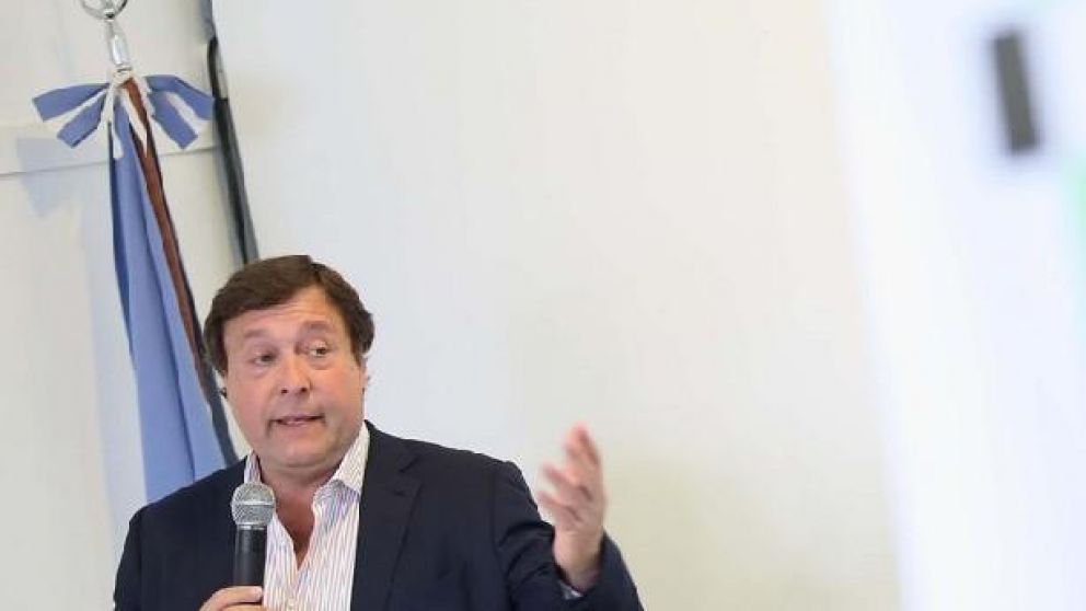 Al veto acordado, Weretilneck sumó cambios en la reglamentación