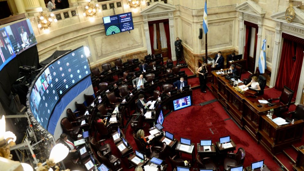 Debate en el Senado