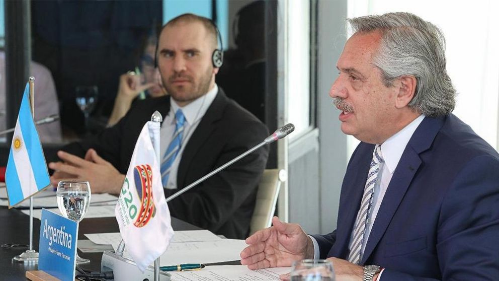 Emisión, déficit y caída del PBI: el año del triple récord