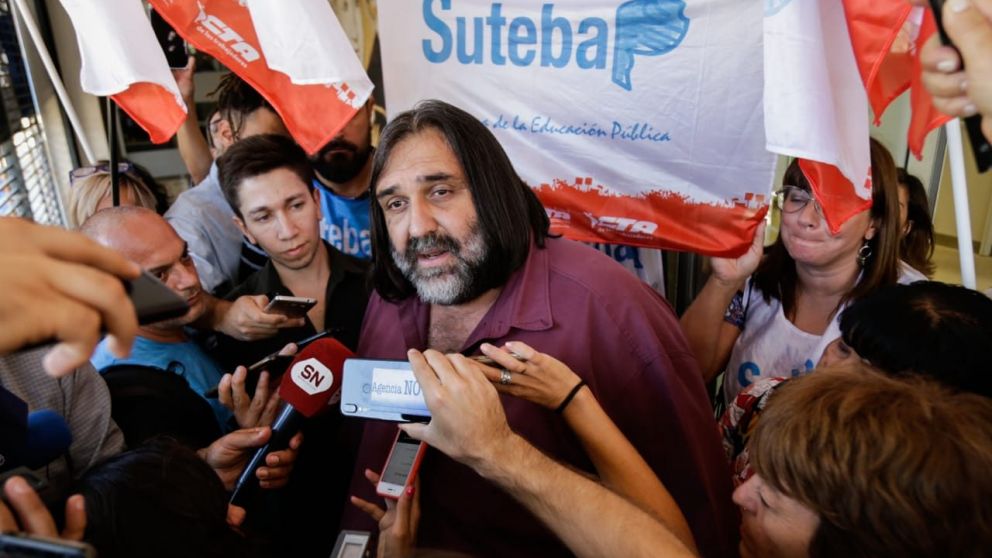 Baradel y la Unipe en una din�mica de cooperaci�n para maestros y profesores
