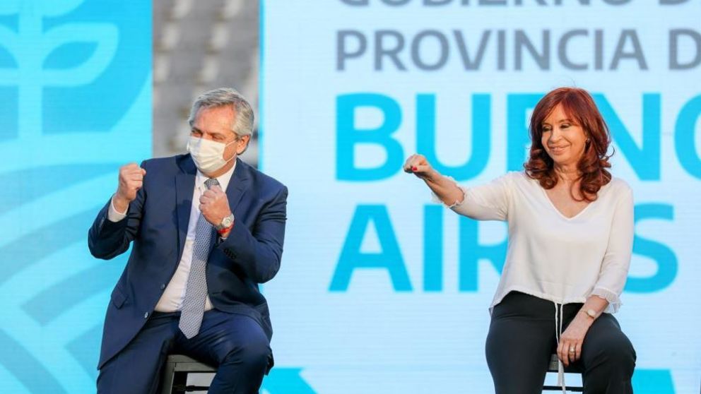 Alberto Fernández y Cristina Kirchner en el Estadio Único de La Plata
