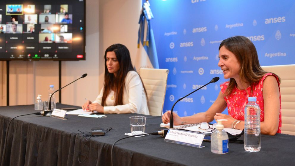 Fernanda Raverta y Luana Volnovich se refirieron a las jubilaciones y el PAMI