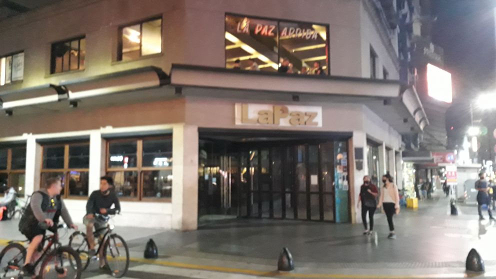 El bar La Paz cerr� el kiosco Open 25 y est� en obra