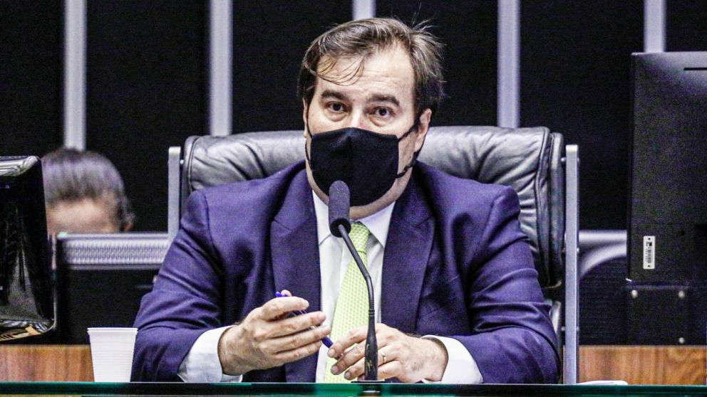El presidente de la Cámara baja brasileña desestimó el impeachment a Bolsonaro