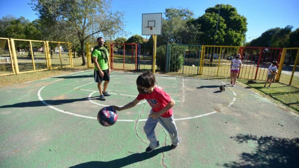 Los grupos por profesor no podrán superar los 10 chicos