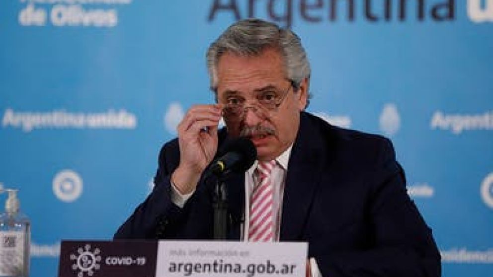 Alberto Fern�ndez aclar� que conf�a en la ciencia y que ser� el primero en aplicarse la Sputnik V