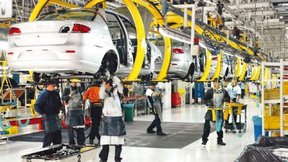 Brasil sali� de la recesi�n t�cnica en el tercer trimestre, pero su PBI cay� 5% en nueve meses