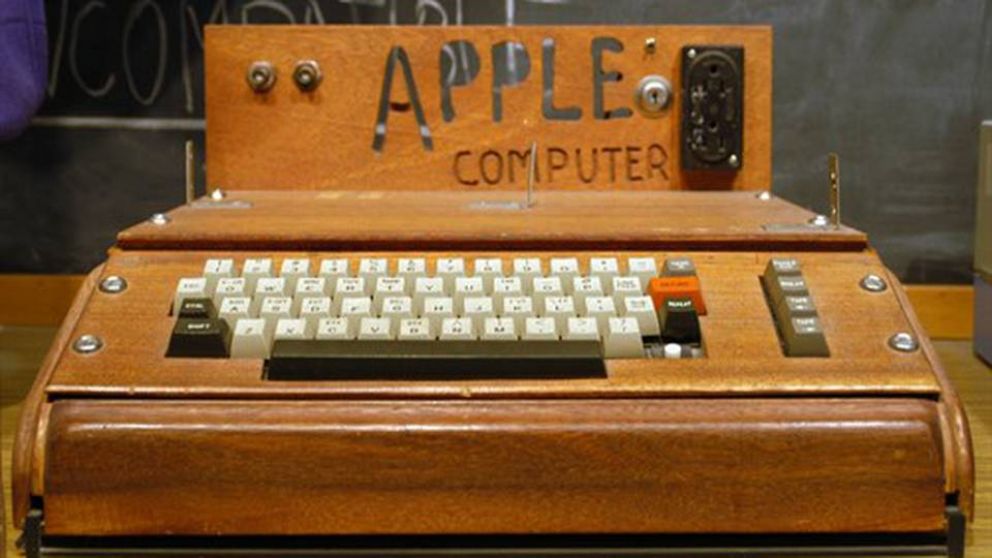 Subastan la primer computadora de Apple