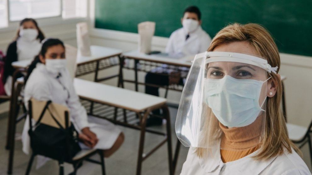 "El escenario que proyectamos es similar al que tuvo el hemisferio norte cuando iniciaron el ciclo lectivo", advirtió Nicolás Trotta