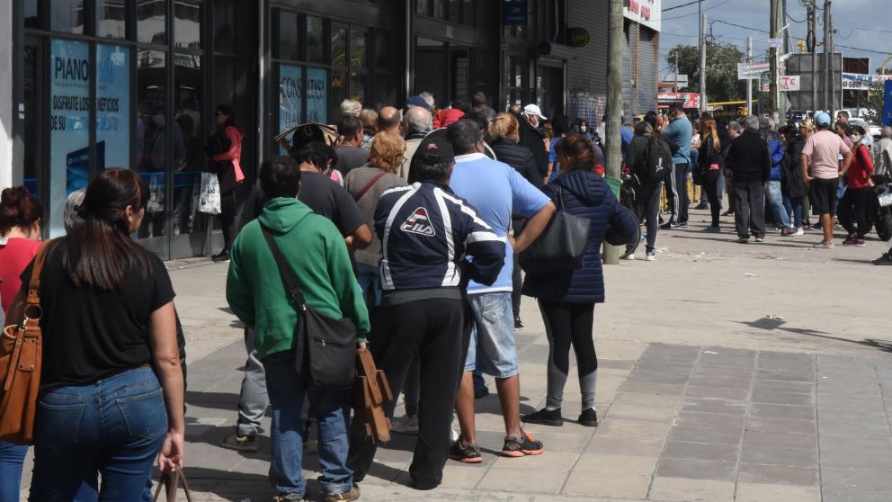 Los bancos cambian de horario en más de 90 municipios bonaerenses