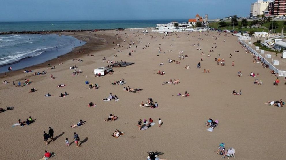 Las playas funcionarán con protocolos y distanciamiento