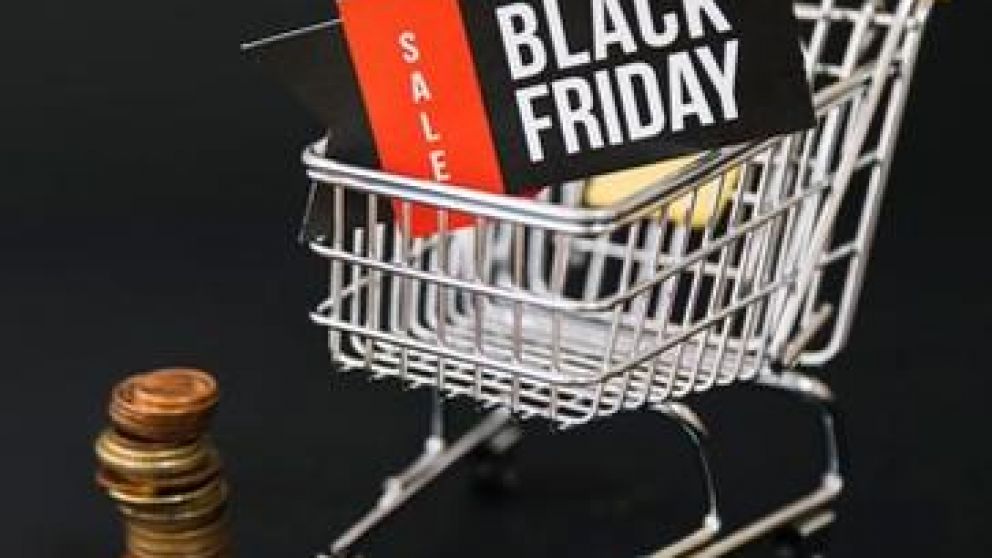 El mercado atento al Black Friday y un Merval que avanza