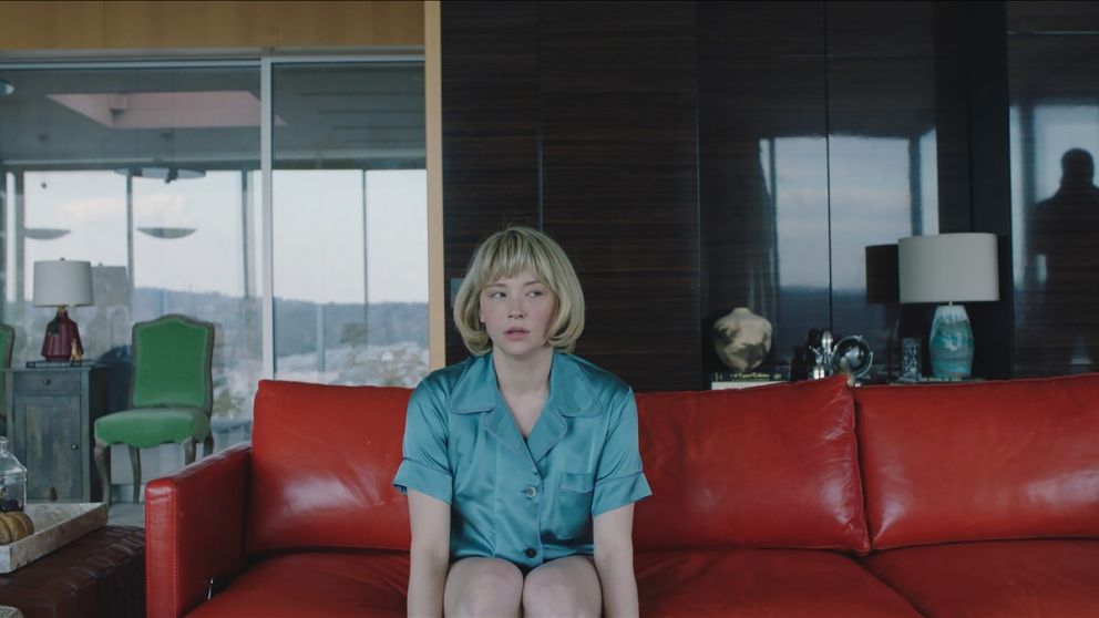 Swallow: el terror y el suspenso bajo la perfección cotidiana