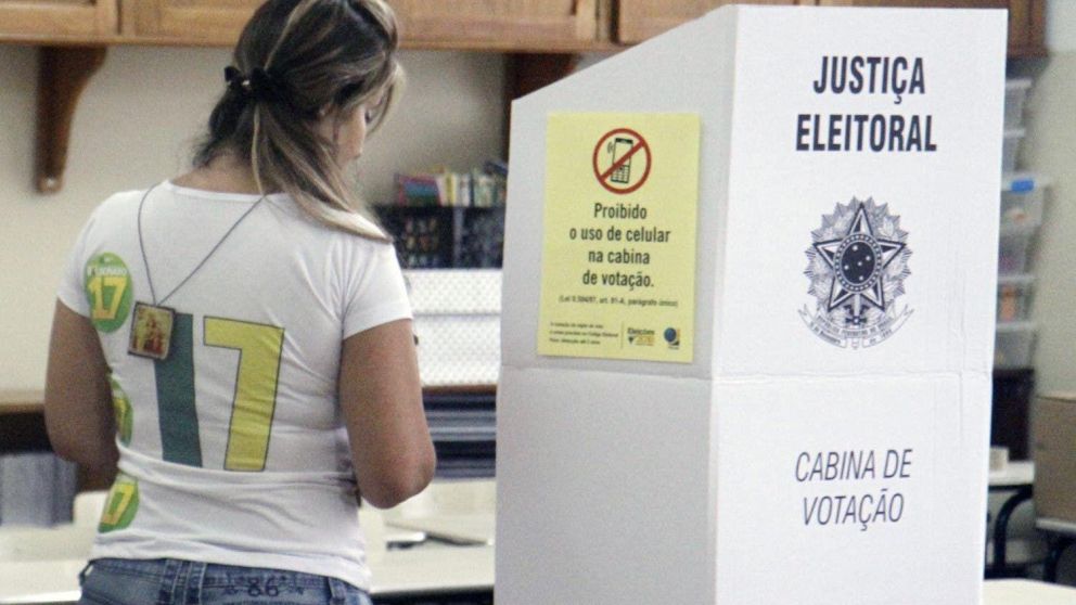 La segunda vuelta de los comicios municipales en Brasil perfila el futuro de Bolsonaro