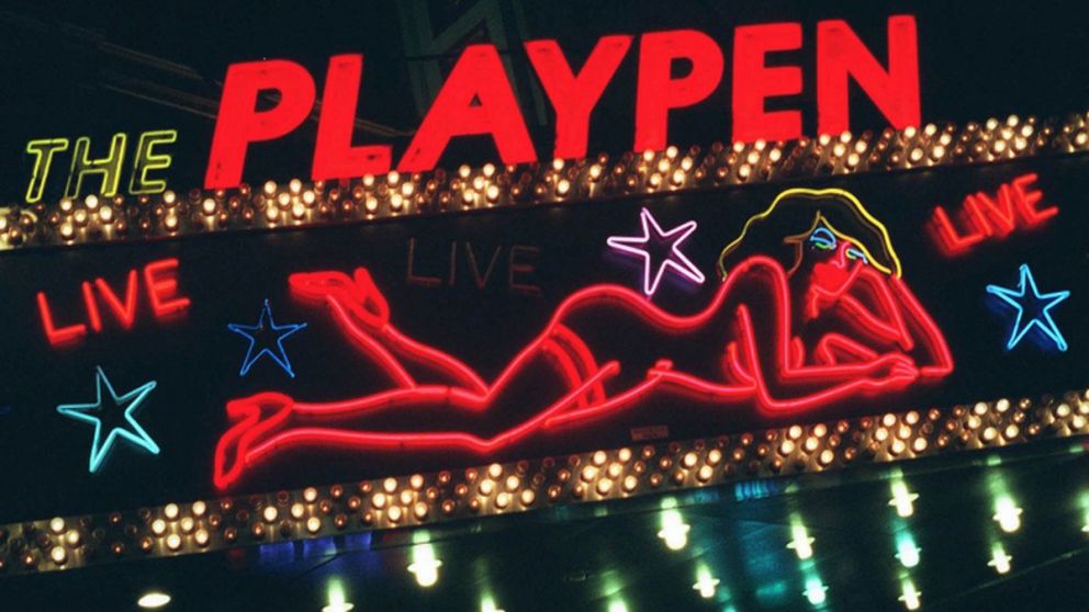 ¿Qué pasa tras cámaras en una "película para adultos"?