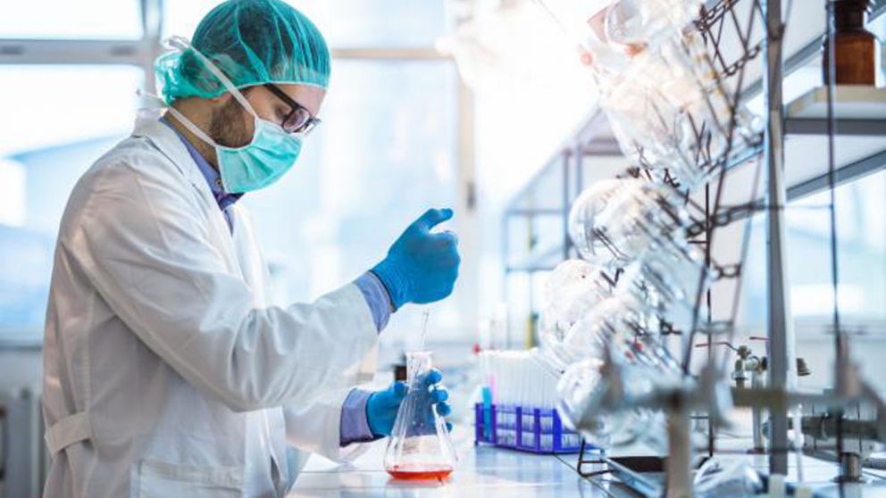 El cañón de ozono sólo utiliza energía eléctrica y es el único desinfectante que se puede aplicar sobre la comida