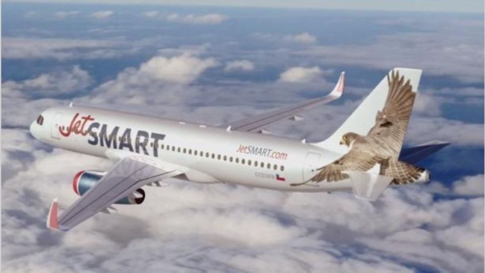 Luego de ocho meses, la low cost JetSmart retom� los vuelos de cabotaje desde Ezeiza