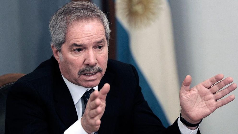 Solá confirmó la adhesión de la Argentina a la Nueva Ruta de la Seda