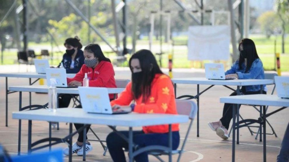 Según la FEB "en algunos distritos las autoridades sanitarias directamente no dieron autorización"