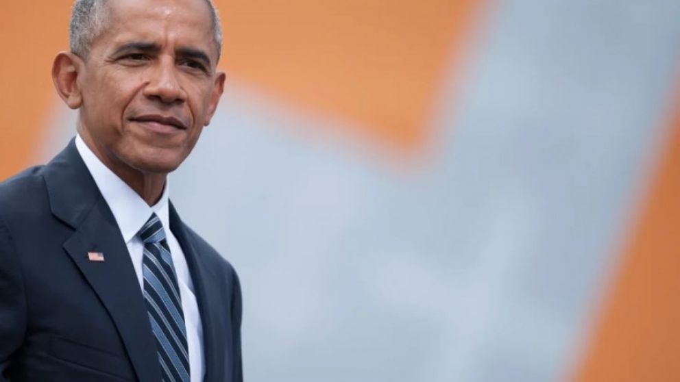 "Una tierra prometida" es el primer volumen de las memorias de Obama que se publicó hoy simultáneamente en 25 idiomas en todo el mundo