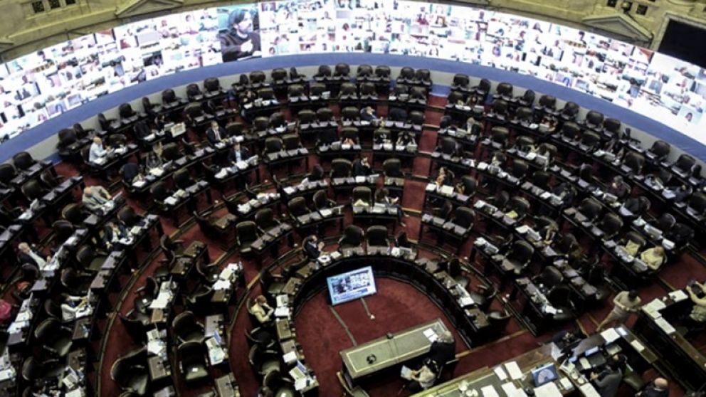 Los diputados del Frente de Todos rechazan la idea de que el impuesto a la riqueza perjudica la inversión