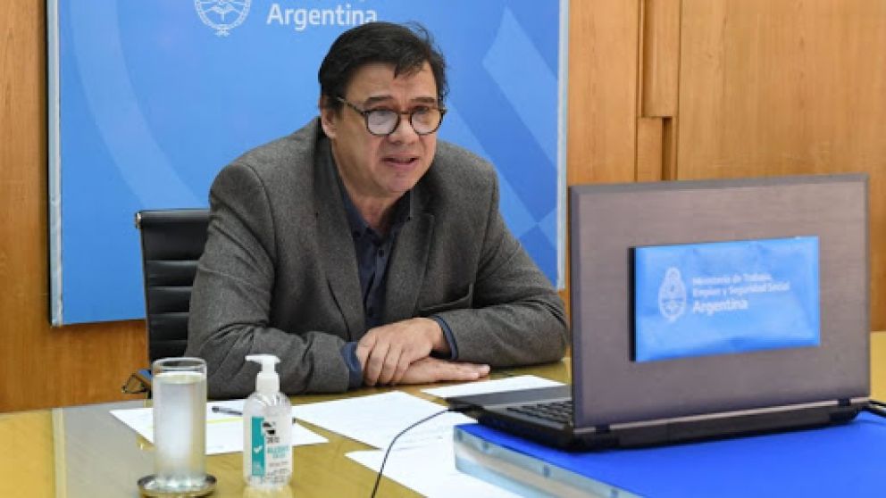 Sin IFE 4 ni ATP, el Gobierno dice que "no desaparece la asistencia" del Estado