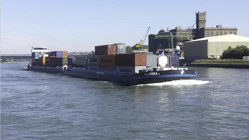 El transporte por hidrovía favorece a la producción alejada de los puertos