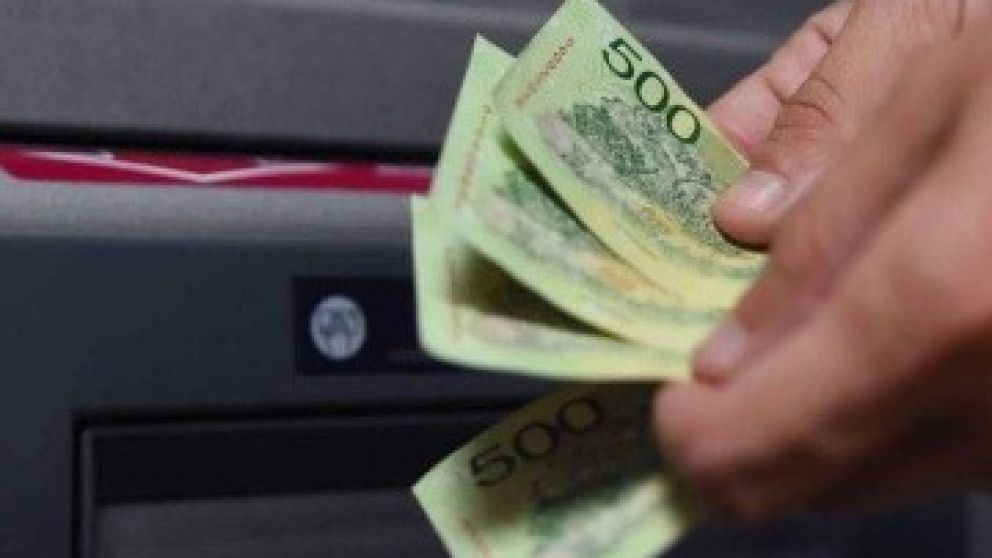 La acreditación y registro de salarios suma una nueva controversia
