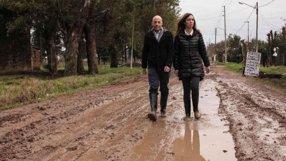 Alberto Fernández cruzó a Vidal por las inundaciones: "Me acuerdo de una candidata con botas entre los charcos y nada hicieron"
