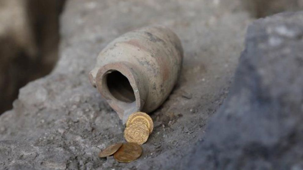 Las monedas de oro aparecieron en las obras que desarrolla Israel para construir un ascensor en el Muro de los Lamentos