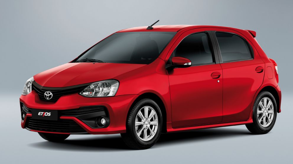 Toyota hizo un llamado para tres de sus modelos Etios, Corolla y Hillux.