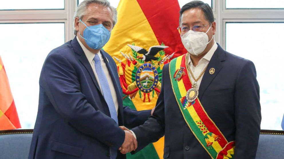 Alberto y Arce de Bolivia mantuvieron su primera reunión bilateral
