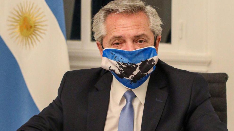 Alberto recordará el bicentenario del primer izamiento de la bandera Argentina en Malvinas