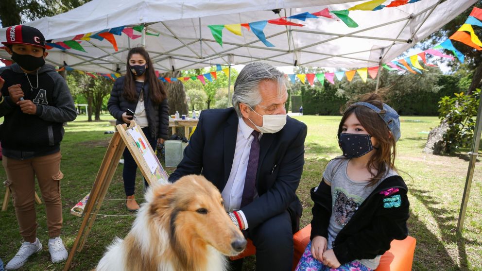 La construcción de los CDI representan una inversión de casi 8.000 millones de pesos