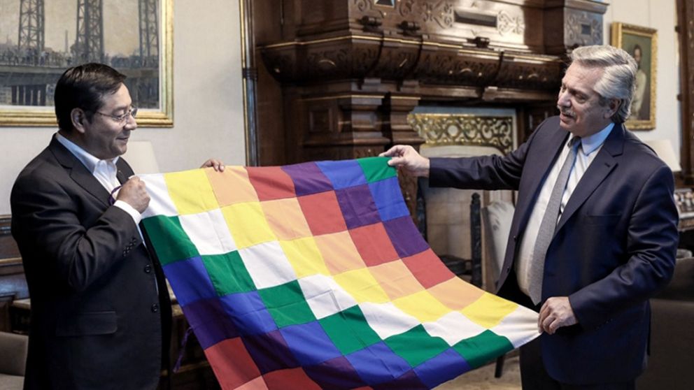 Alberto viaja a Bolivia junto a Evo Morales para asistir a la asunción de Arce