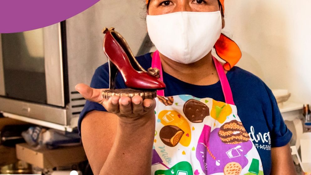 Desde Recoveco, Chocopastelería Lourdes ofrece hasta stilettos de chocolate.