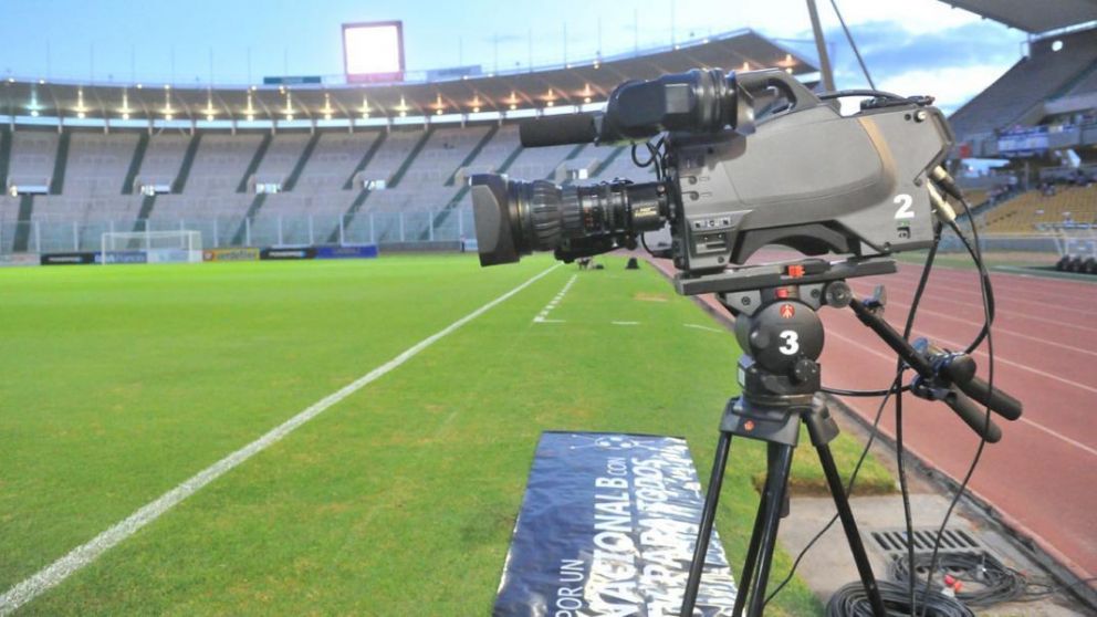 El fútbol argentino, al final, se transmitirá por ambas cadenas