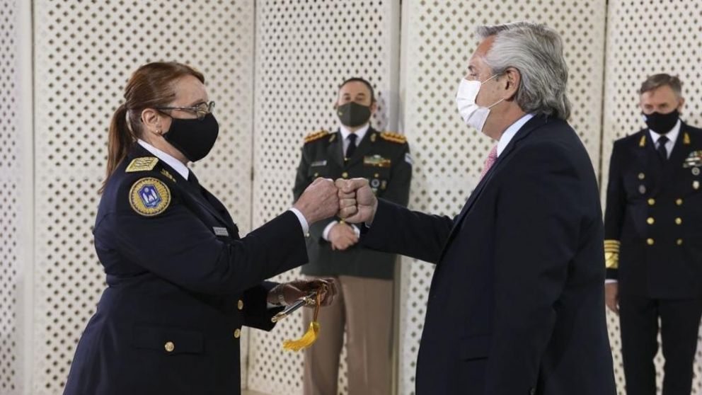 Alberto pidió a las fuerzas federales que nunca olviden el estado de derecho