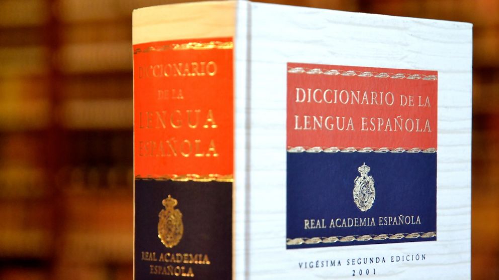 La RAE todavía no aceptó a la palabra "elle" en su diccionario