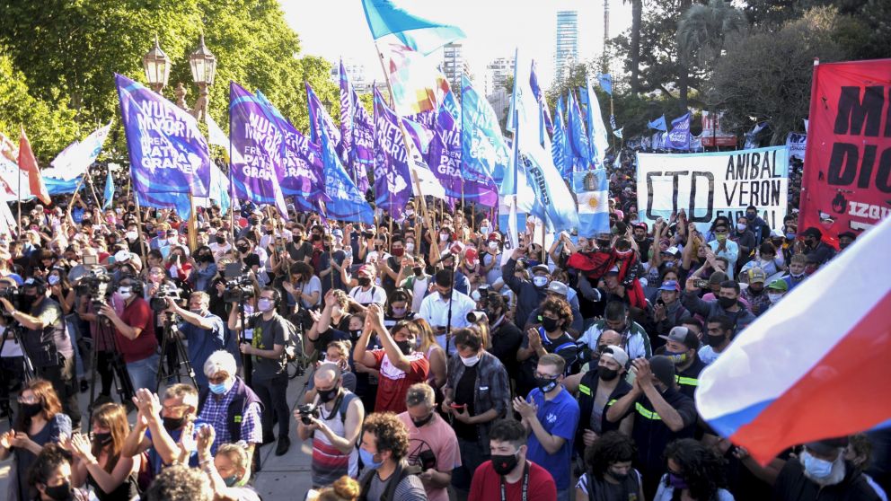 La manifestación se realizó frente al predio de la Sociedad Rural Argentina en el barrio porteño de Palermo