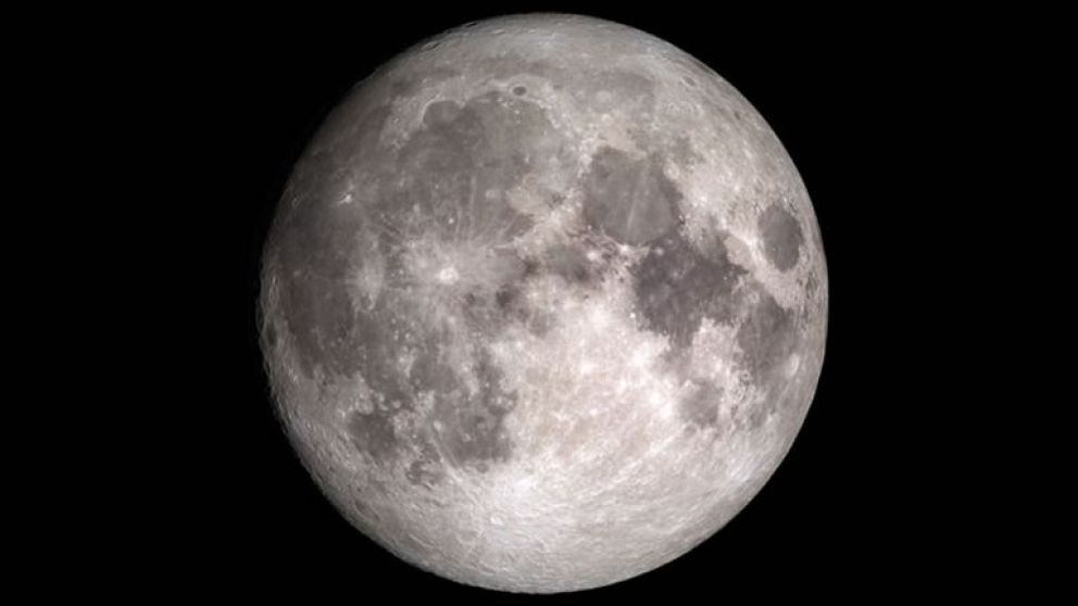 La NASA confirmó que la existencia de agua suficiente "para abastecer colonias humanas" en la Luna
