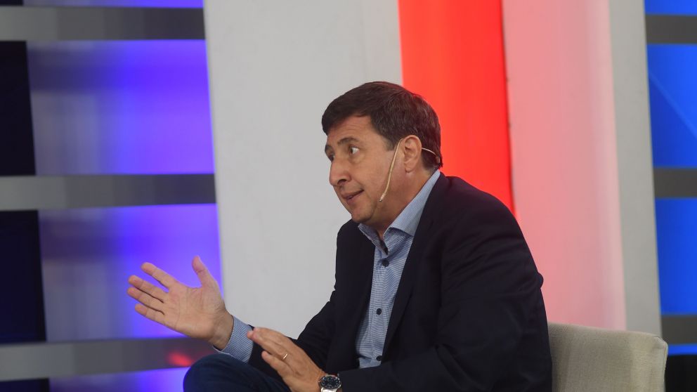 Arroyo le pidió la renuncia al jefe de compras, Gonzalo Calvo