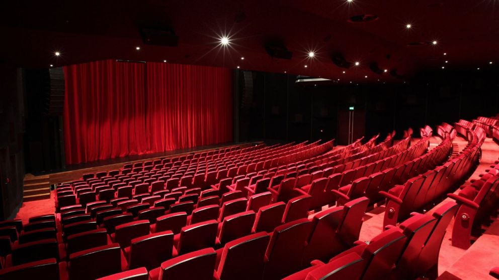 Marcha atrás: habrá temporada de teatros en la Costa Atlántica