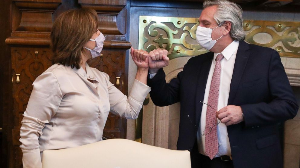 Alberto acordó con Carreras crear mesa de diálogo para resolver conflicto de toma de tierras en Mascardi