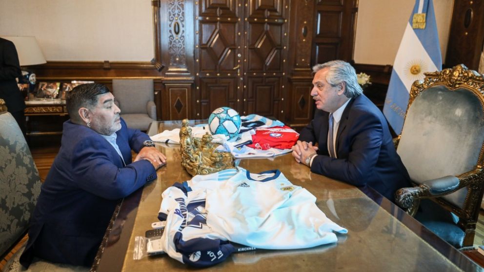 Alberto Fern�ndez recibi� a Maradona en la Casa Rosada en diciembre de 2019