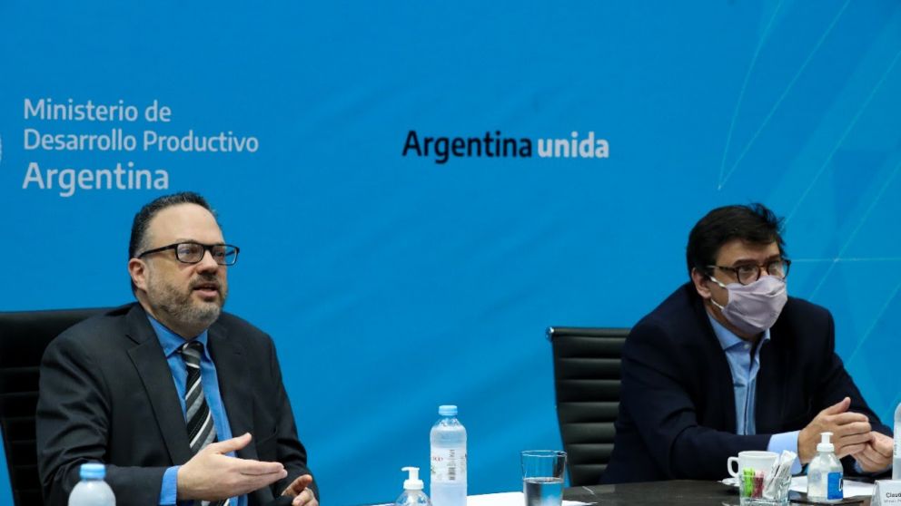 El Gobierno busca dar certidumbre al plan productivo con el Acuerdo Económico y Social