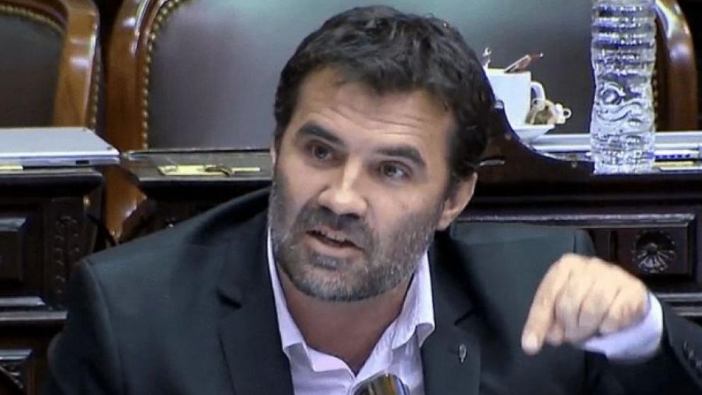 Presupuesto y divisas, claves del paso de Energía a la órbita de Guzmán