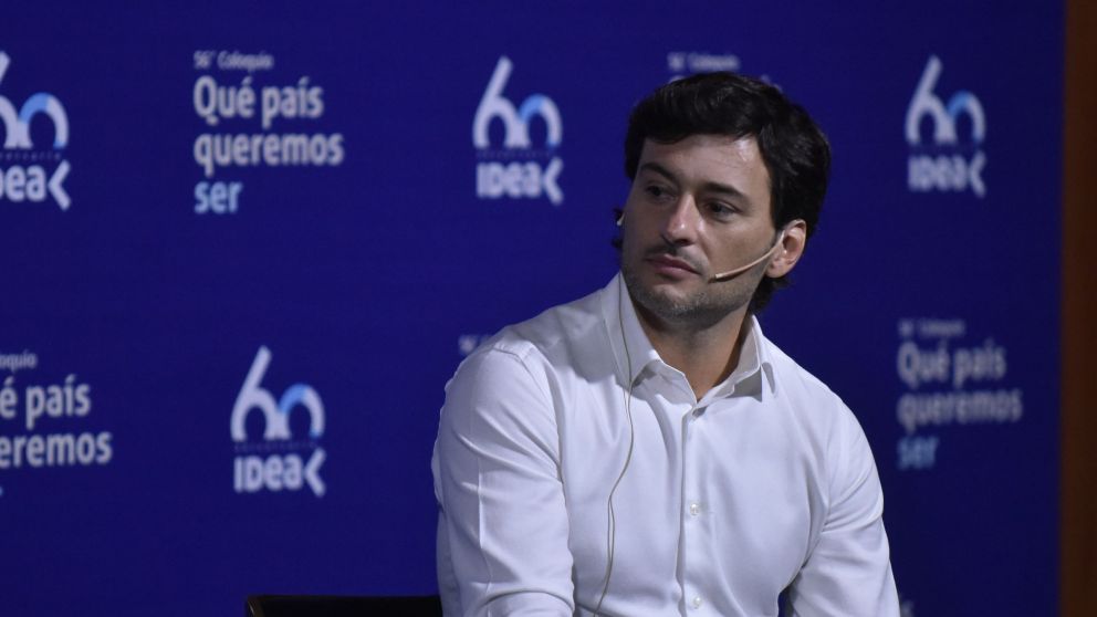 Milsey es fundador y director de Glocal